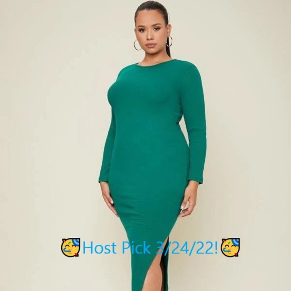 SHEIN Dresses & Skirts - Beautiful Emerald Green Split Hem Dress